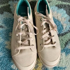 Teva sneakers size 10
